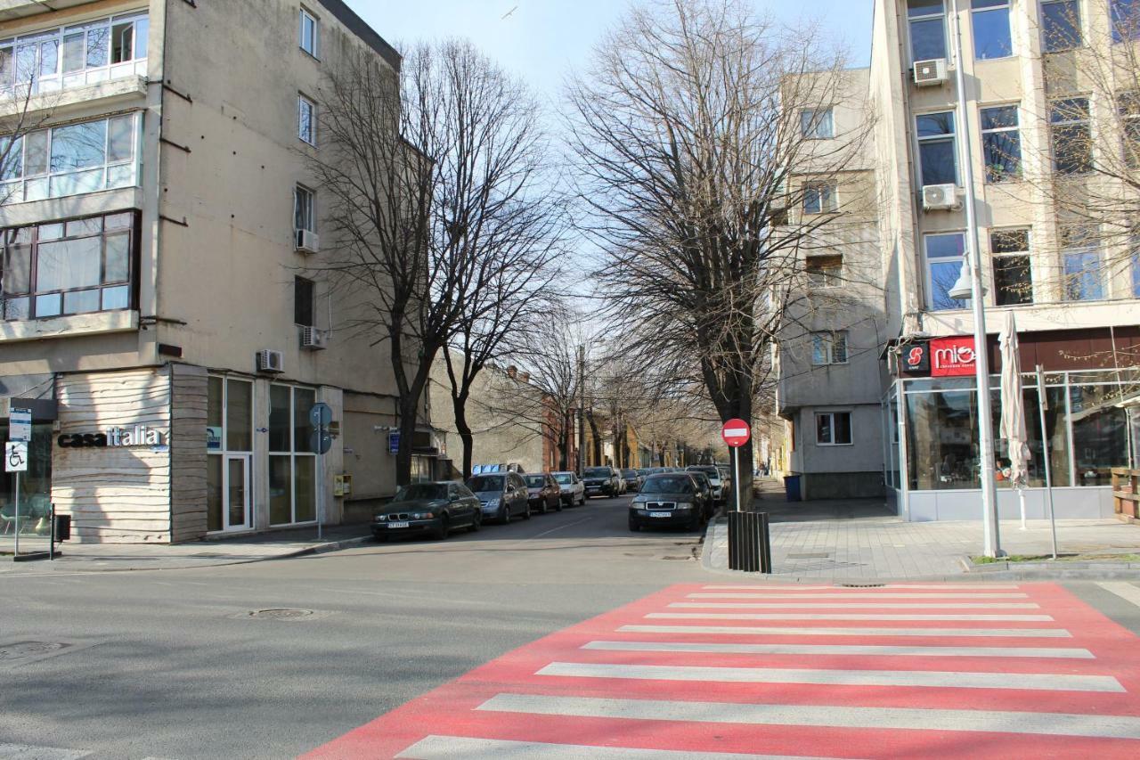 Modern & Stylish Apartment Excellent Location Superhost Constanta Bagian luar foto